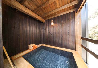 お風呂を愉しむための、贅沢な一室。